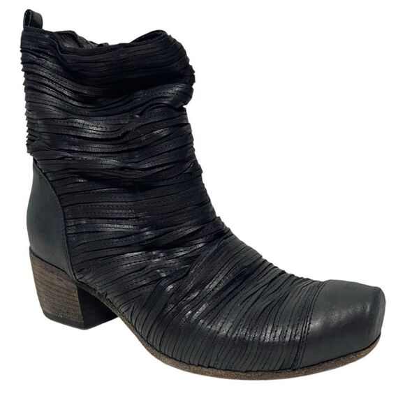 VIC MATIE Logan Leather Slash Cut Booties 37 - Picture 2 of 12